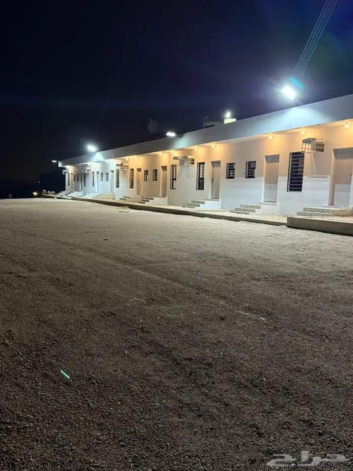 للايجار وحدات عزاب مؤثثة فاخرة في المحاله 0