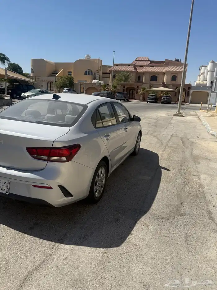 للبيع كيا ريو مديل 2022 1