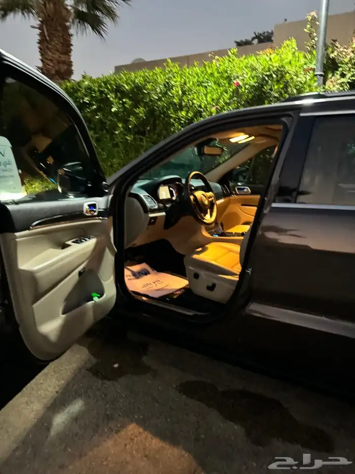 2019 jeep grand cherokee 4