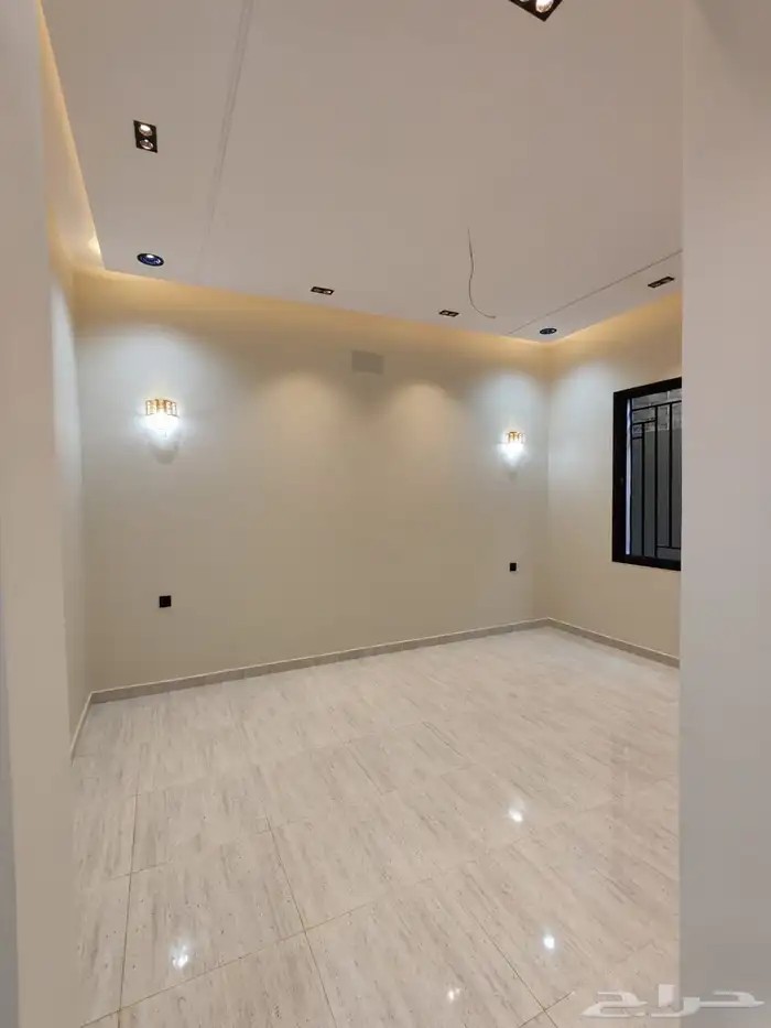 للبيع شقق تمليك ارضي بحوش خلف السعودي الألماني وسط الخدمات 20