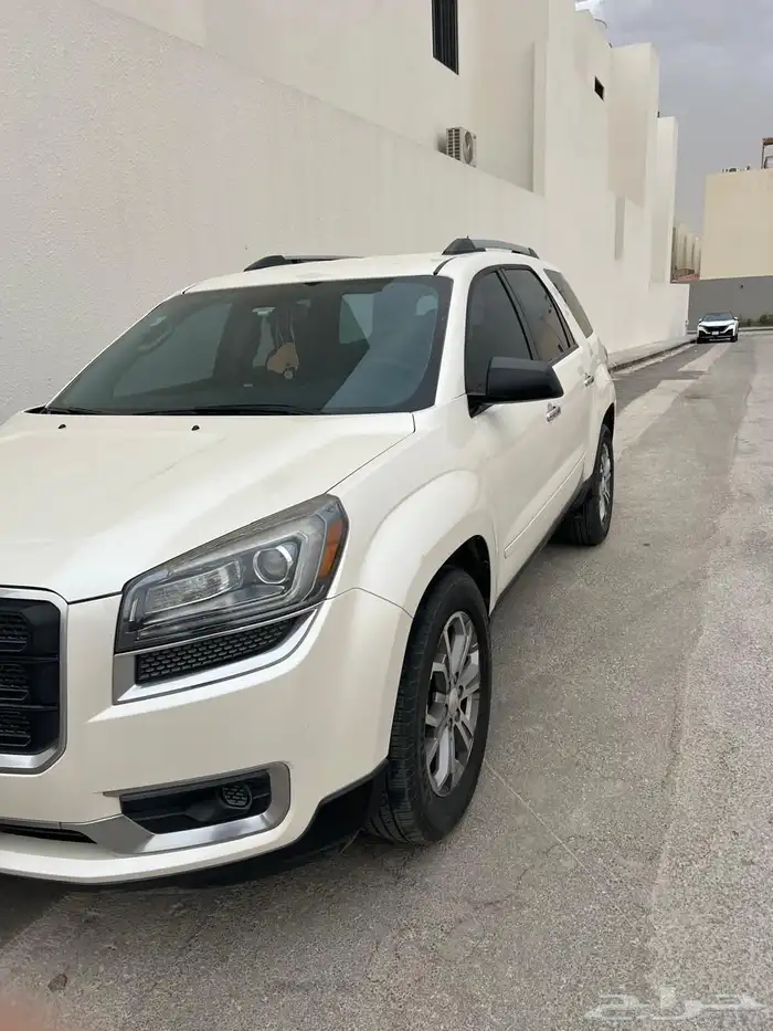 سيارة GMC 1