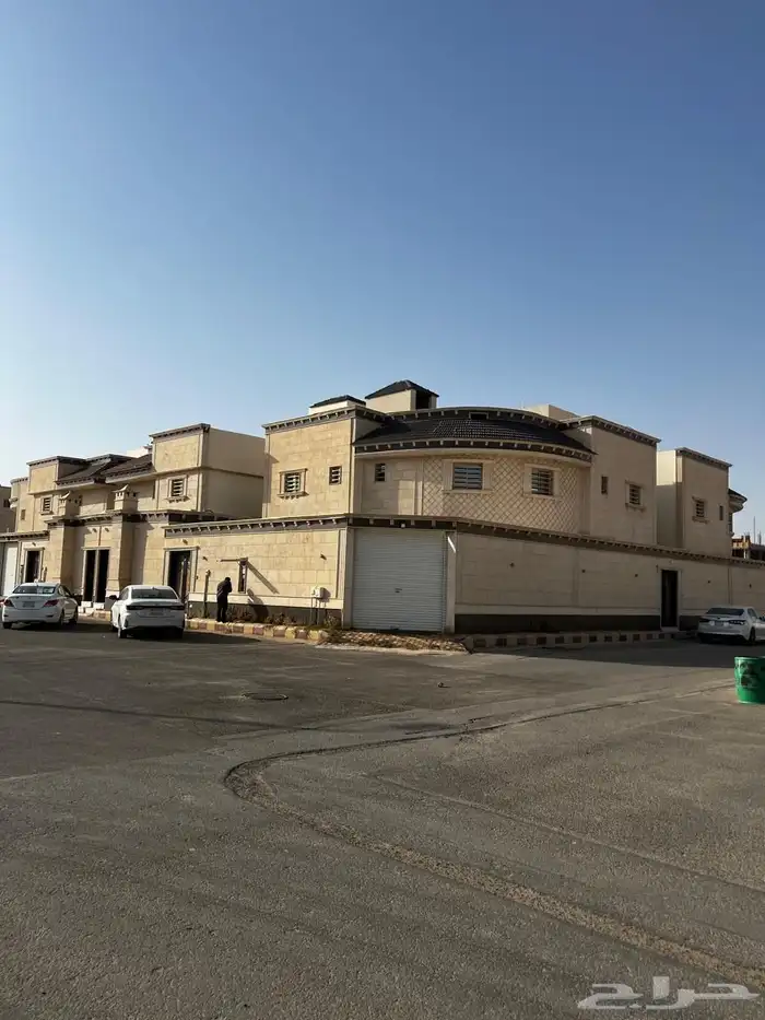 فيلا للبيع في منطقة القصيم بريدة انا المالك 0
