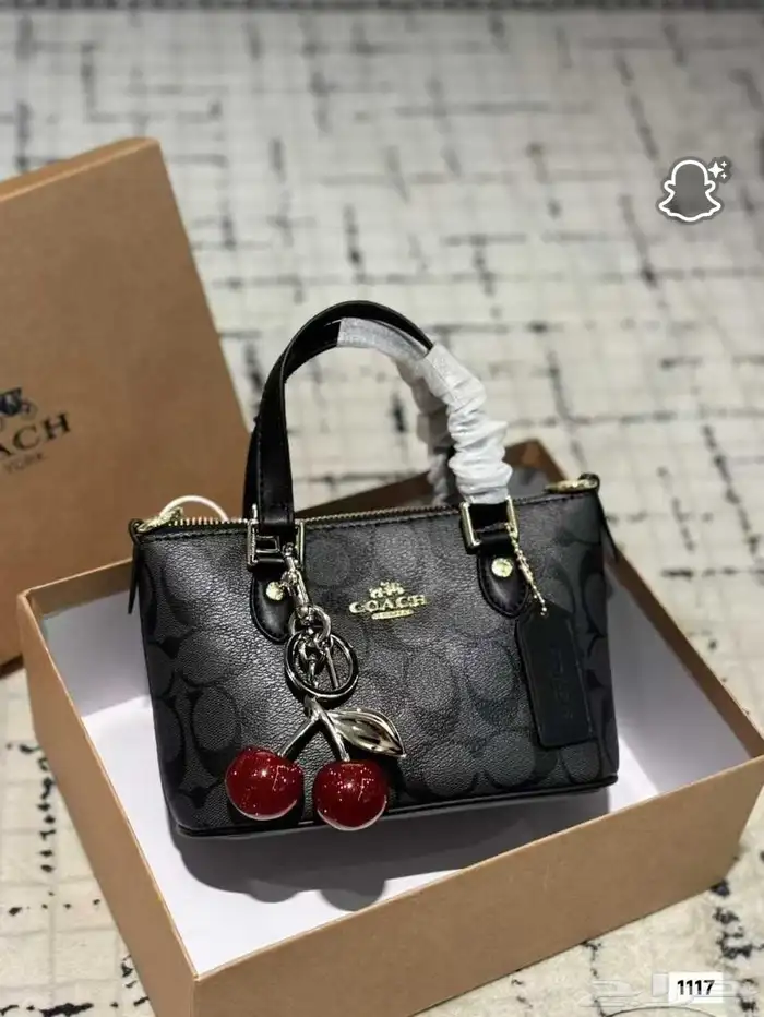 شوزات وشنط ماستر كواليتي 52