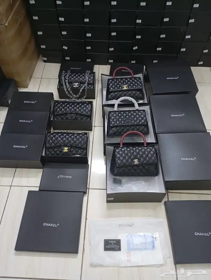 شنط وشوزات ماركه درجه اولى 3