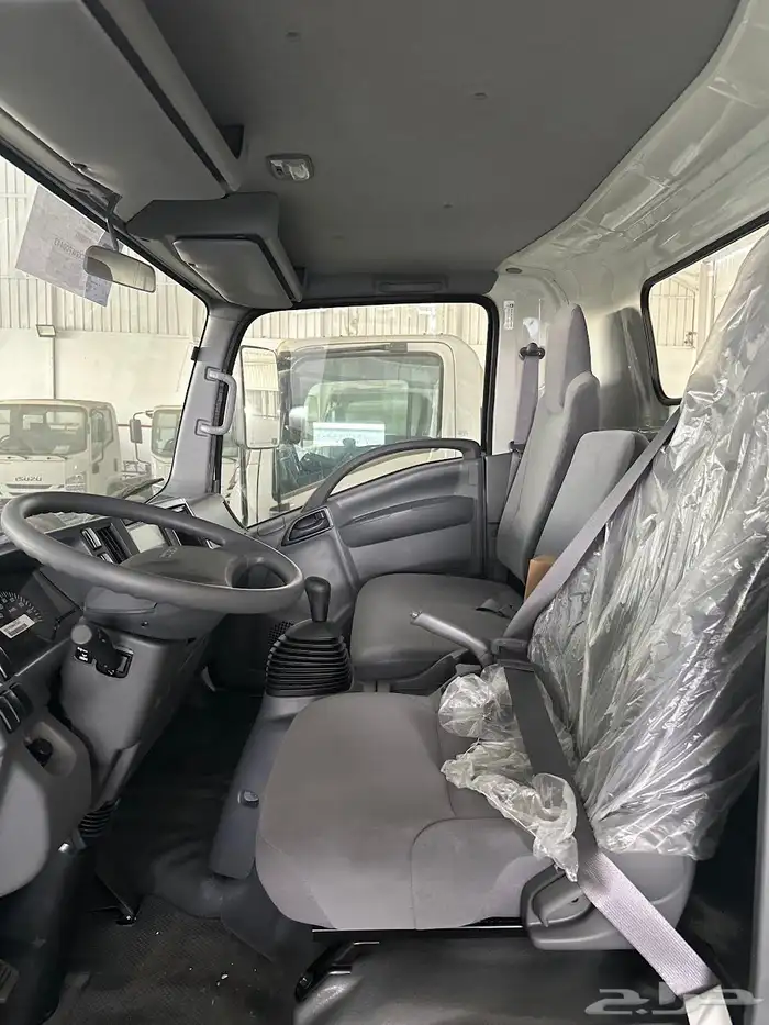 ايسوزو دينا 4 طن شاصيه قصير 4.35م -موديل 2025 6