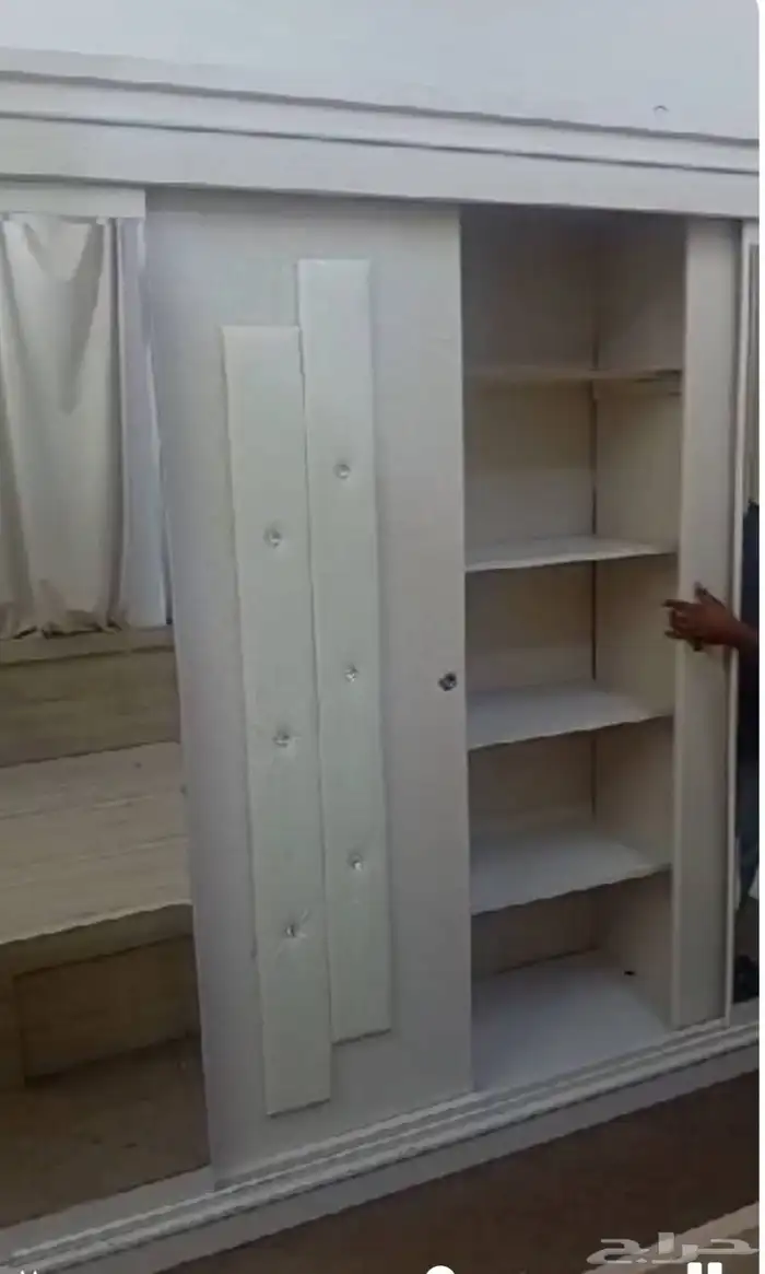 غرفة نوم نضيفه وسليمه بالكامل بسعر مناسب 650 ريال .. البيع 0