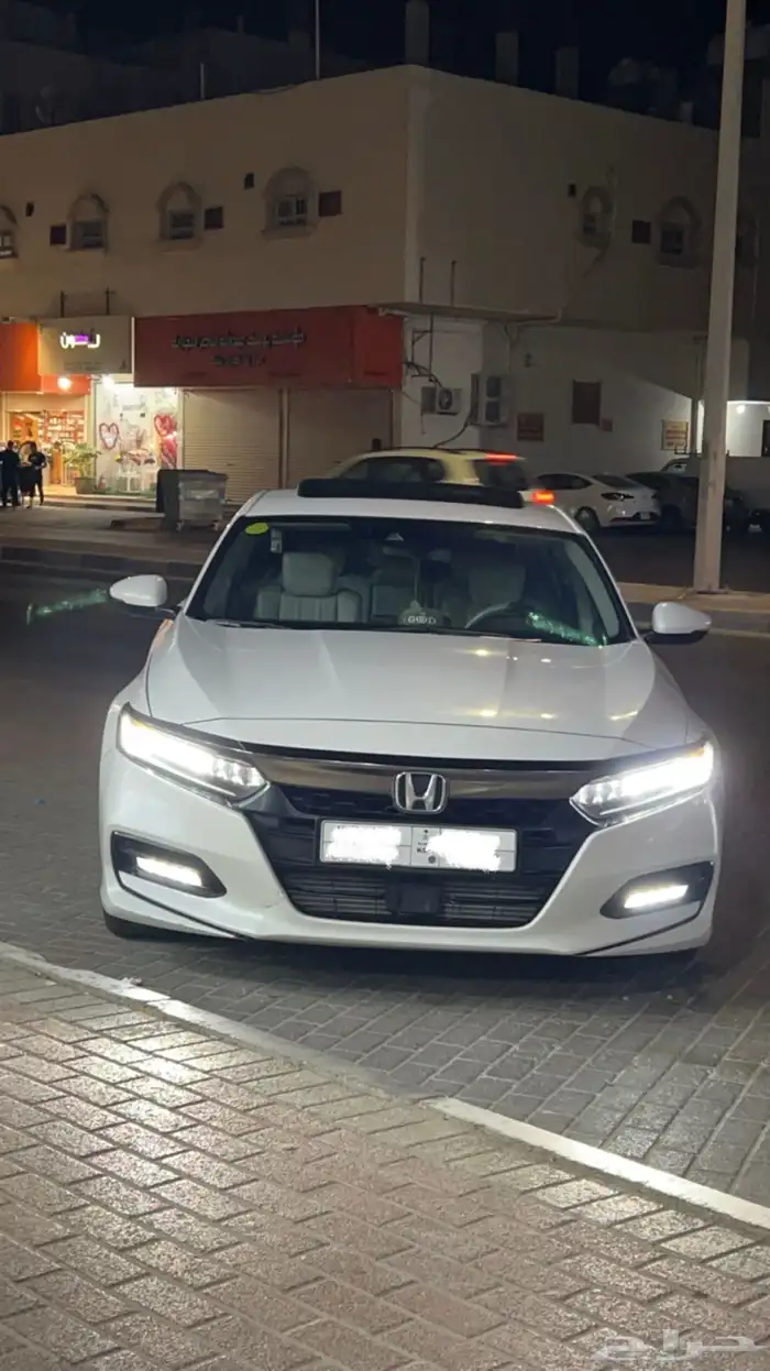 هوندا اكورد 2018 فل كامل 2.0 تون تيربو 6