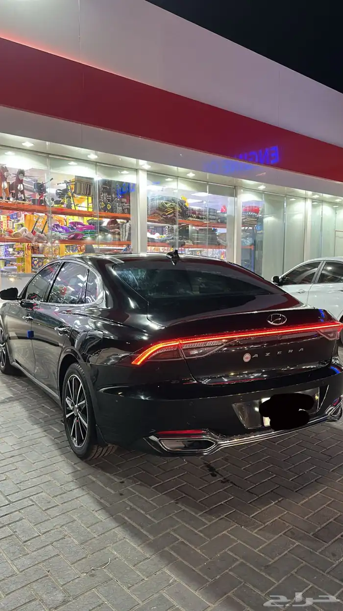 ازيرا 2023 اللون اسود مالك اول 0