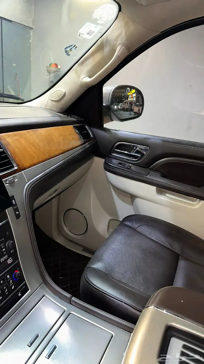 كاديلاك اسكاليد 2013 بلاتينيوم 10