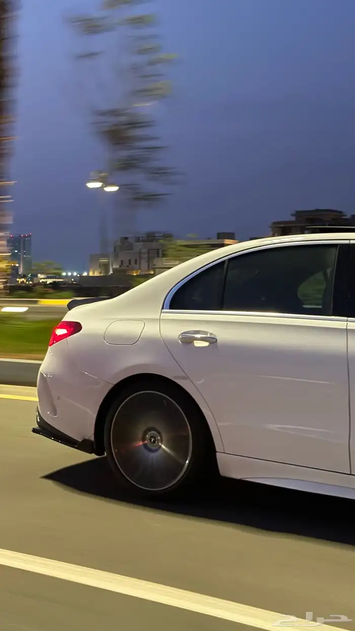 مرسيدس C200 موديل 2024 بكج amg 6