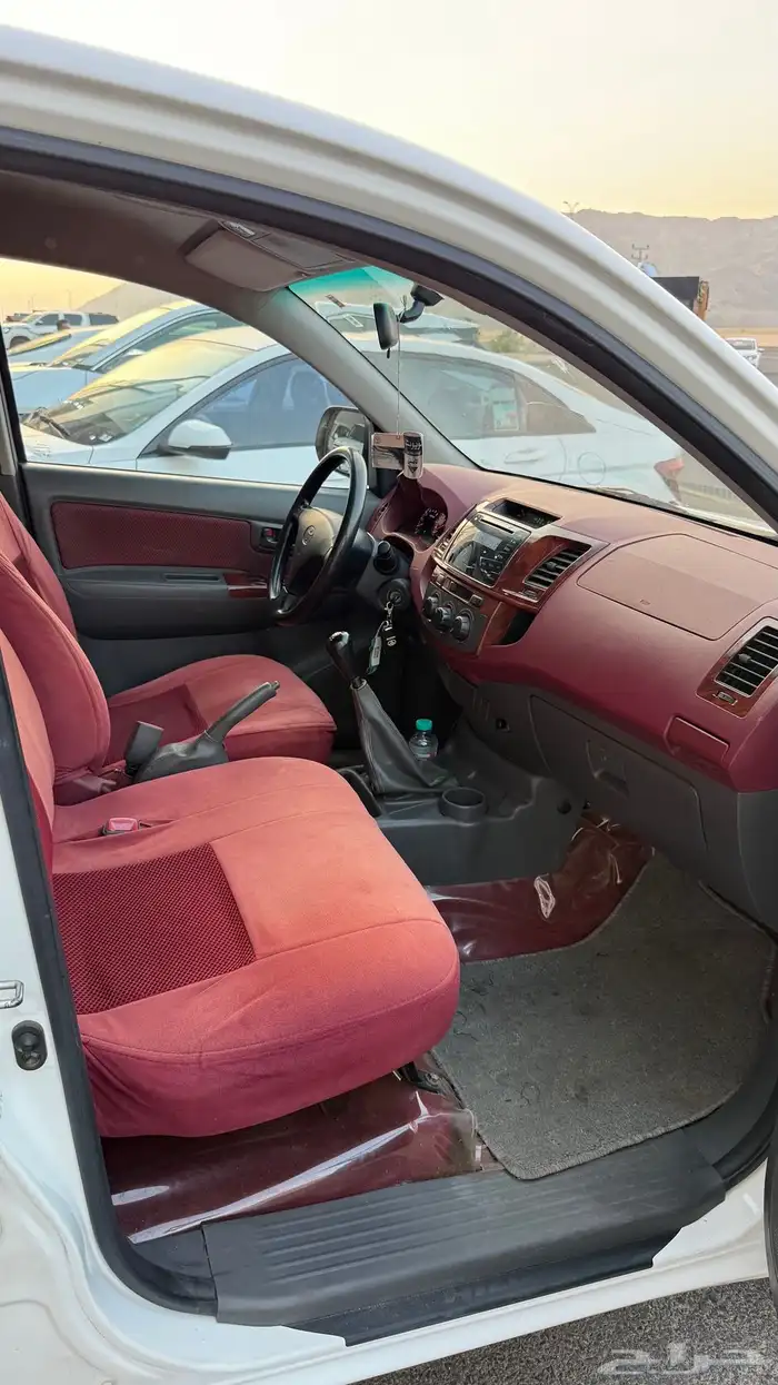 للبيع هايلكس 2015 غمارتين 17