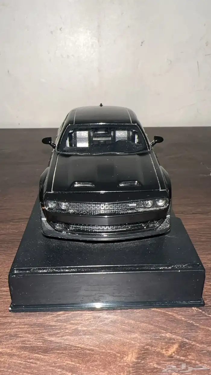 مجسم تشالنجر رد أي 5