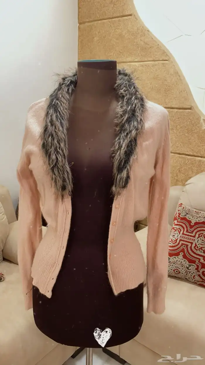 ملابس ماركات ب75 19