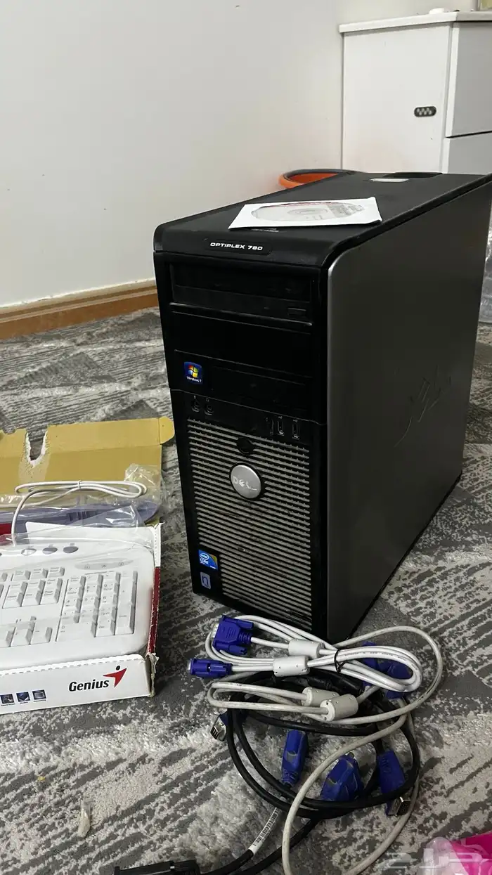 كبيوتر مكتبي DELL 1