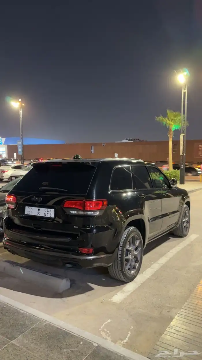 جراند شروكي 2020 S ليميتد فل كامل 1