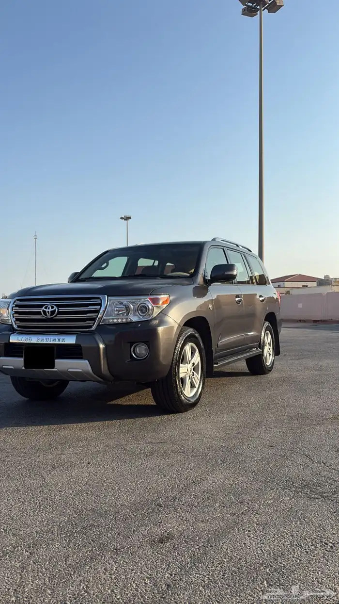 لاندكروزر GXR 4