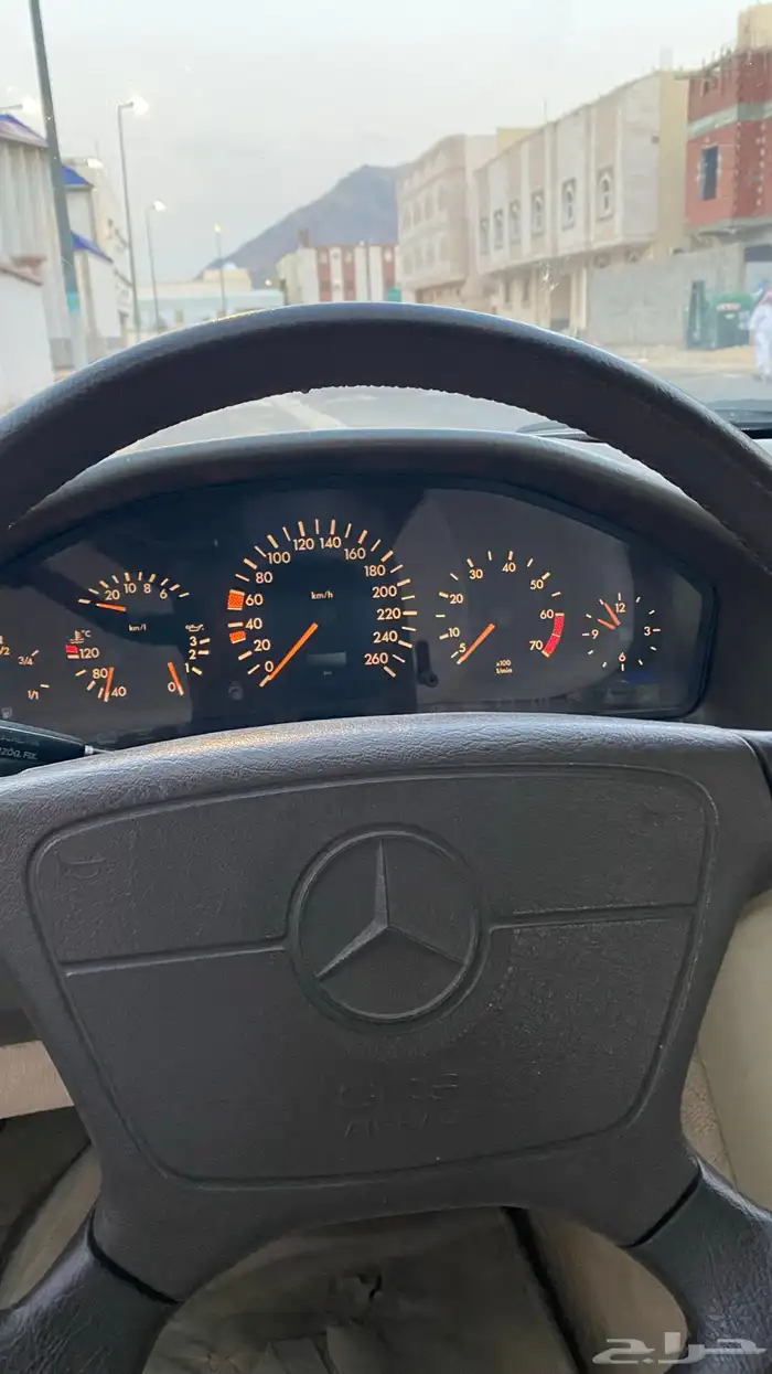 مرسيدس شبح 1995 8