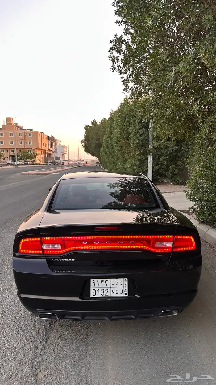 دوج تشارجر 15