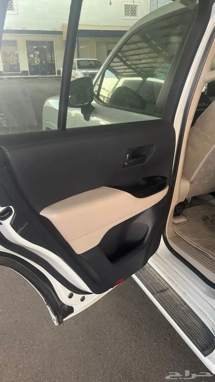 لاندكروزر ديزل 2023 GXR 2 8