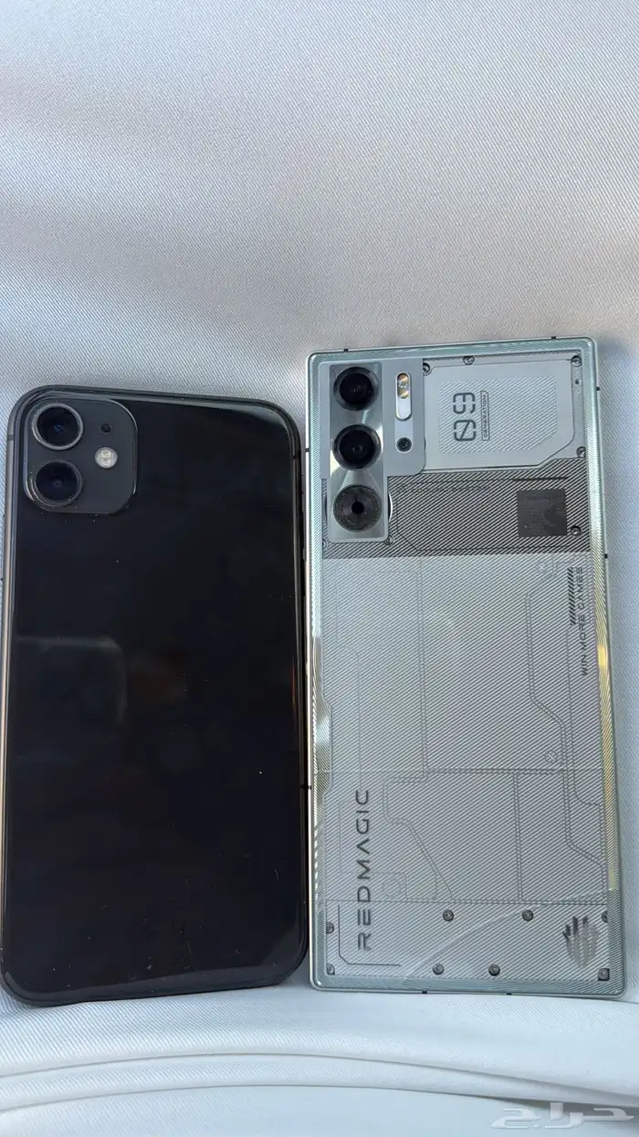 رد مجك 256 و ايفون 11 ذاكره 128 0