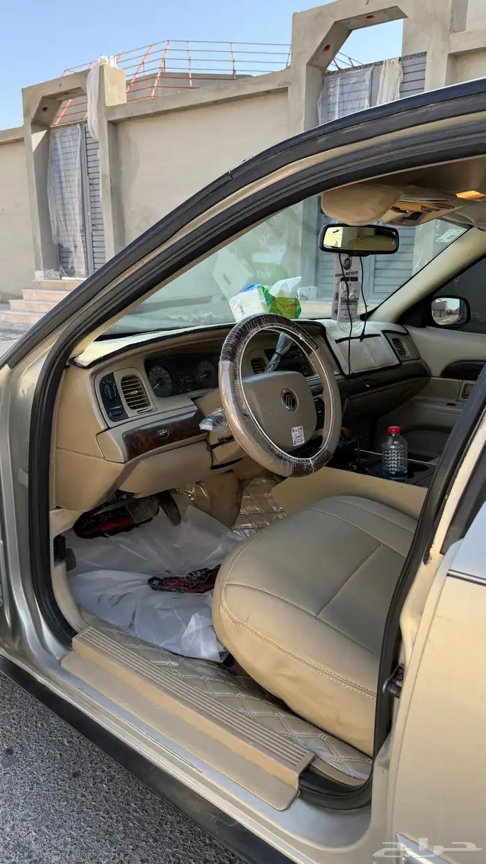 فورد ماركيز 2007 سعودي داخلية هلوز 18