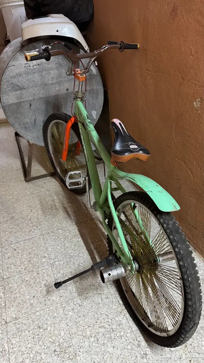 سيكل من نوع كوبرا 3