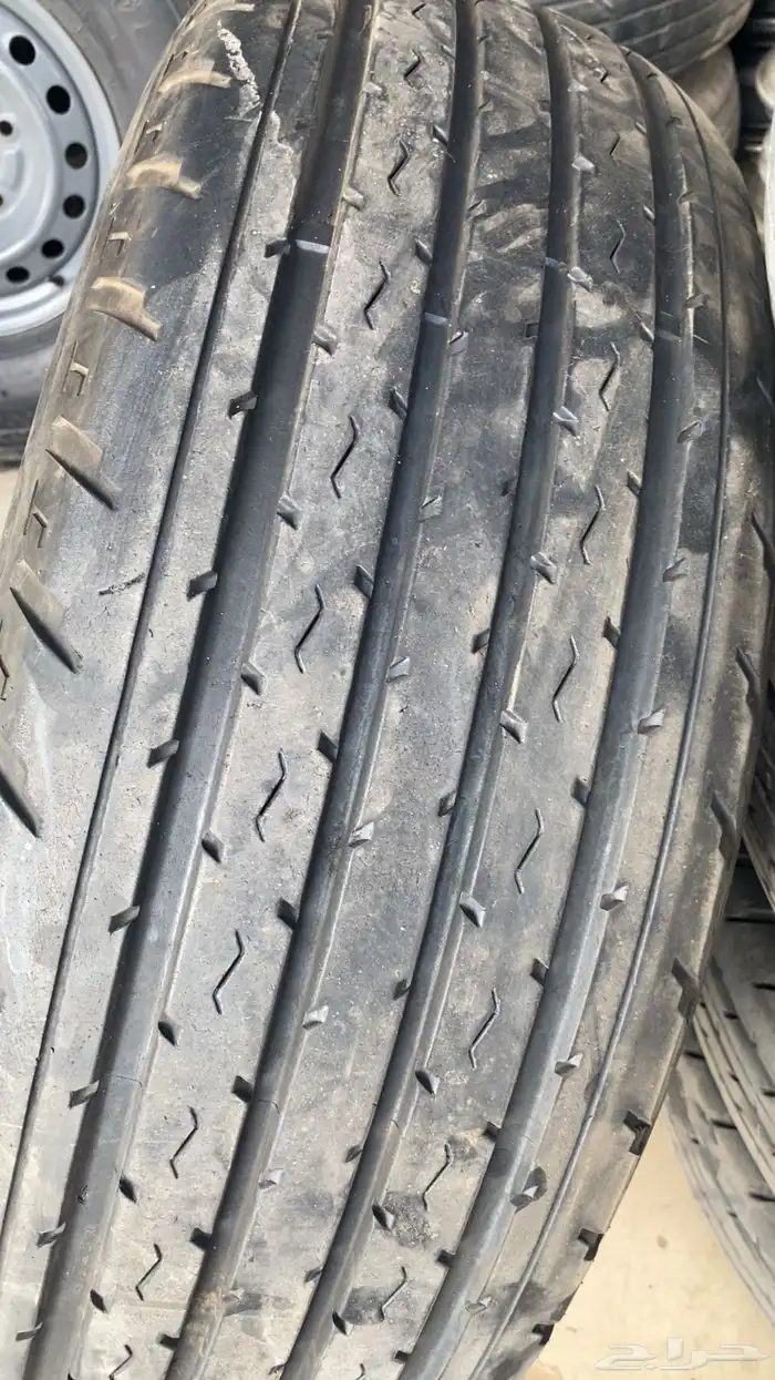 للبيع كفرات شاهين 17 تايلندي مع جنوط صيني 1