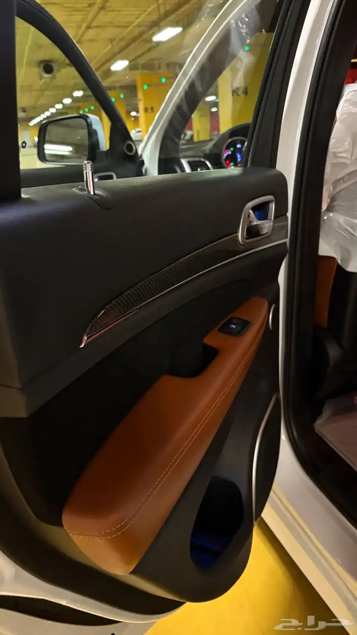 قراند شروكي SRT 28