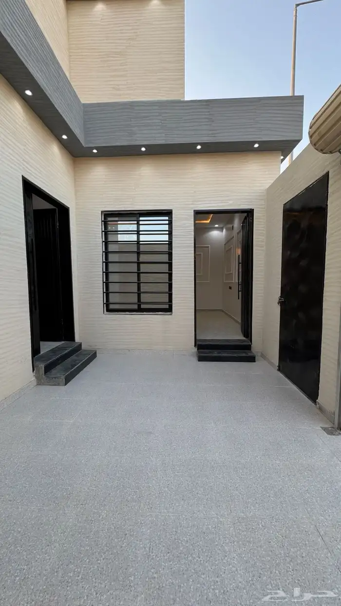 دور موؤسس في مخطط النخبه 4