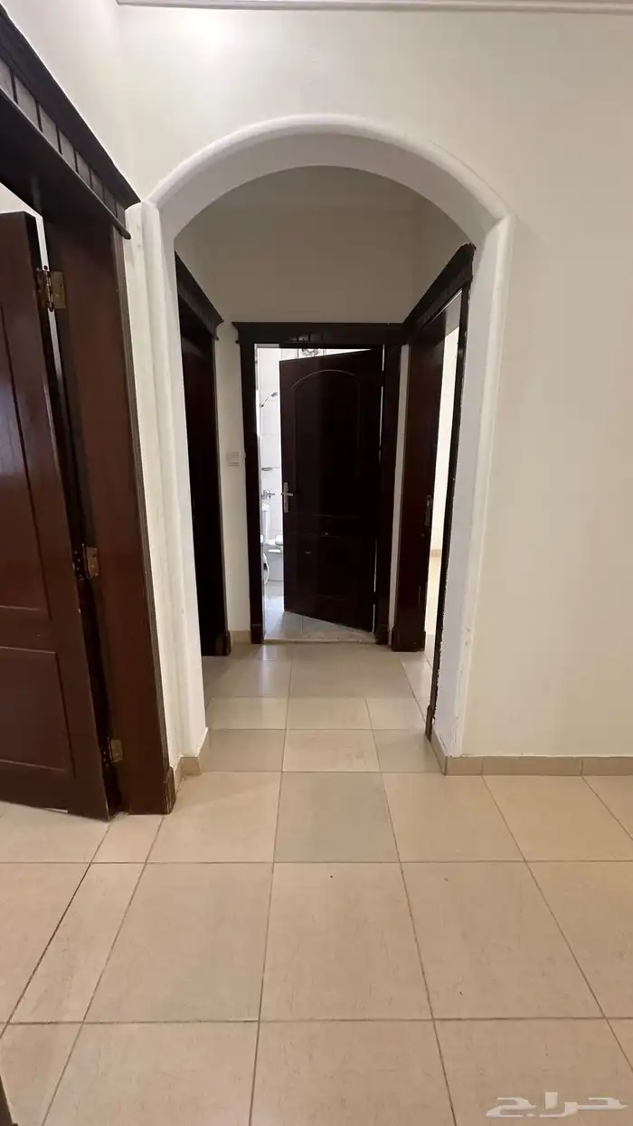 شقة خلفية للايجار ( حي السلامة 2) جدة 4