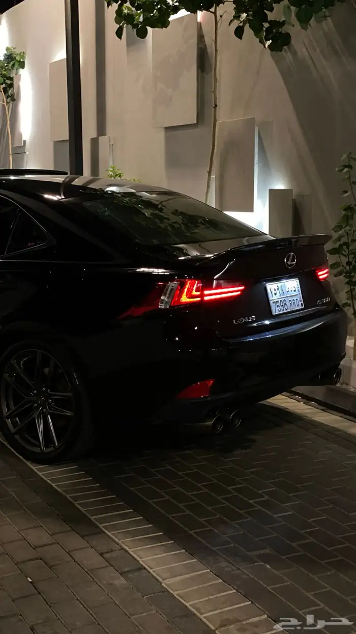 لكزس is 350 فل 2014 10