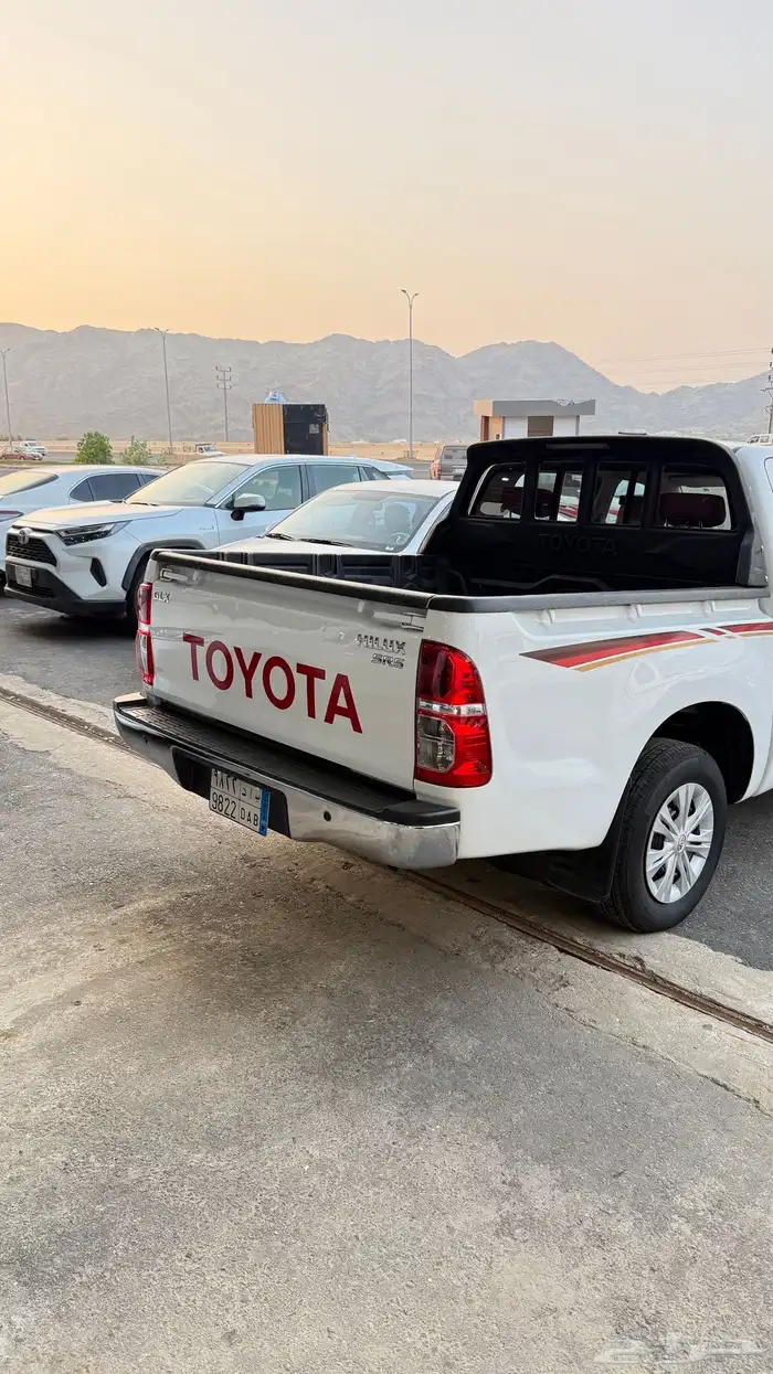 للبيع هايلكس 2015 غمارتين 6