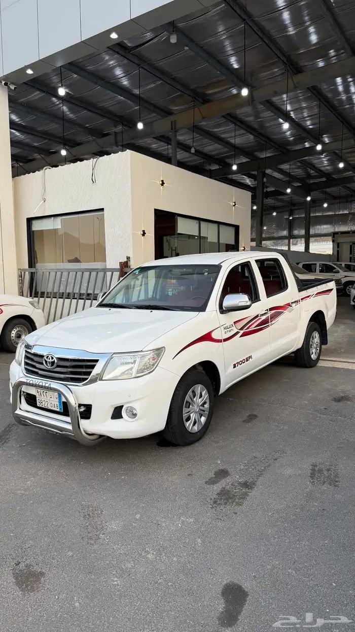 للبيع هايلكس 2015 غمارتين 0