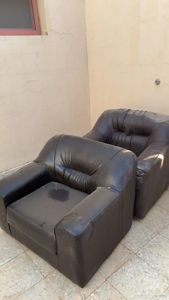 كنب و خشب و طاولات و دواليب 1