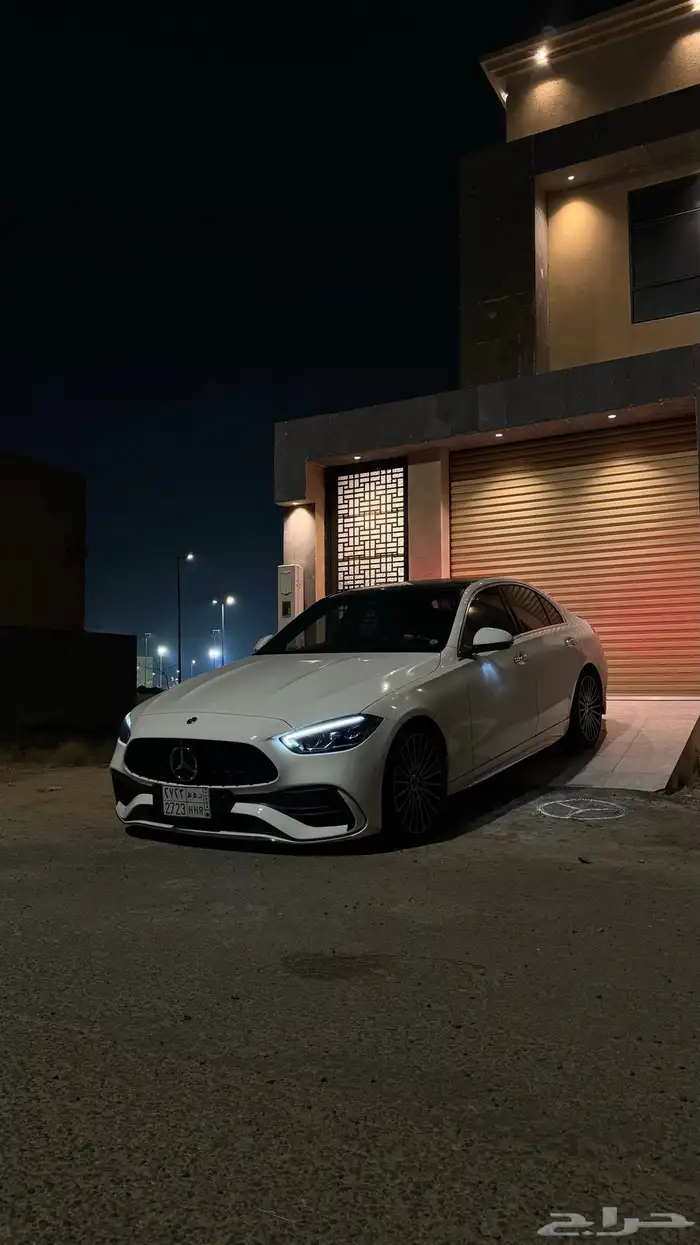 مرسيدس C200 موديل 2024 بكج amg 4
