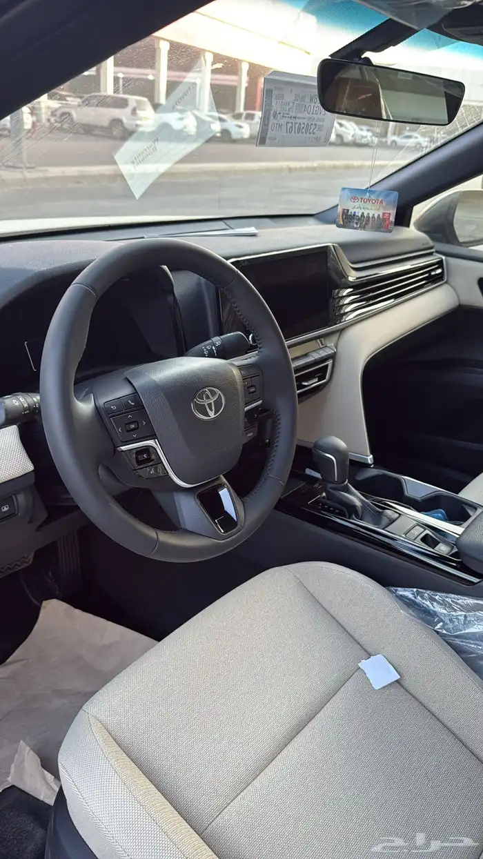 عرض خاص كامري 2025 LE نص فل اسود سعودي 3