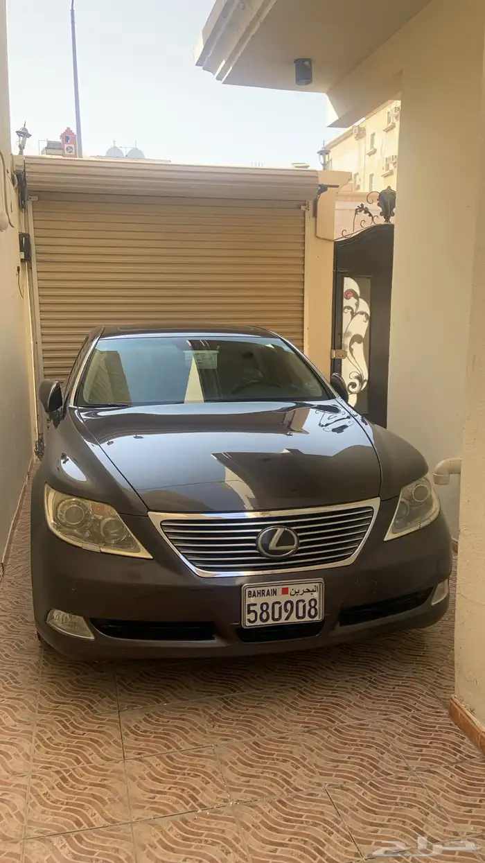 لكزس ال س 460 موديل 2008 2