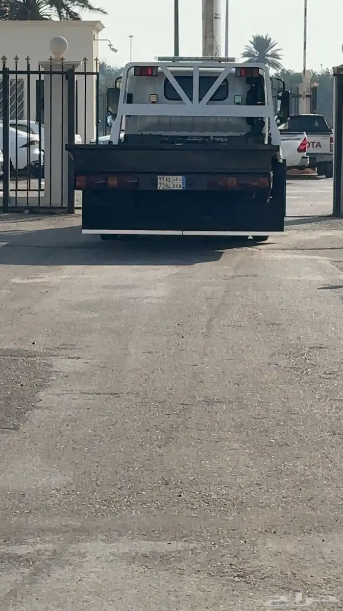 سطحه لنقل السيارات ينبع 0