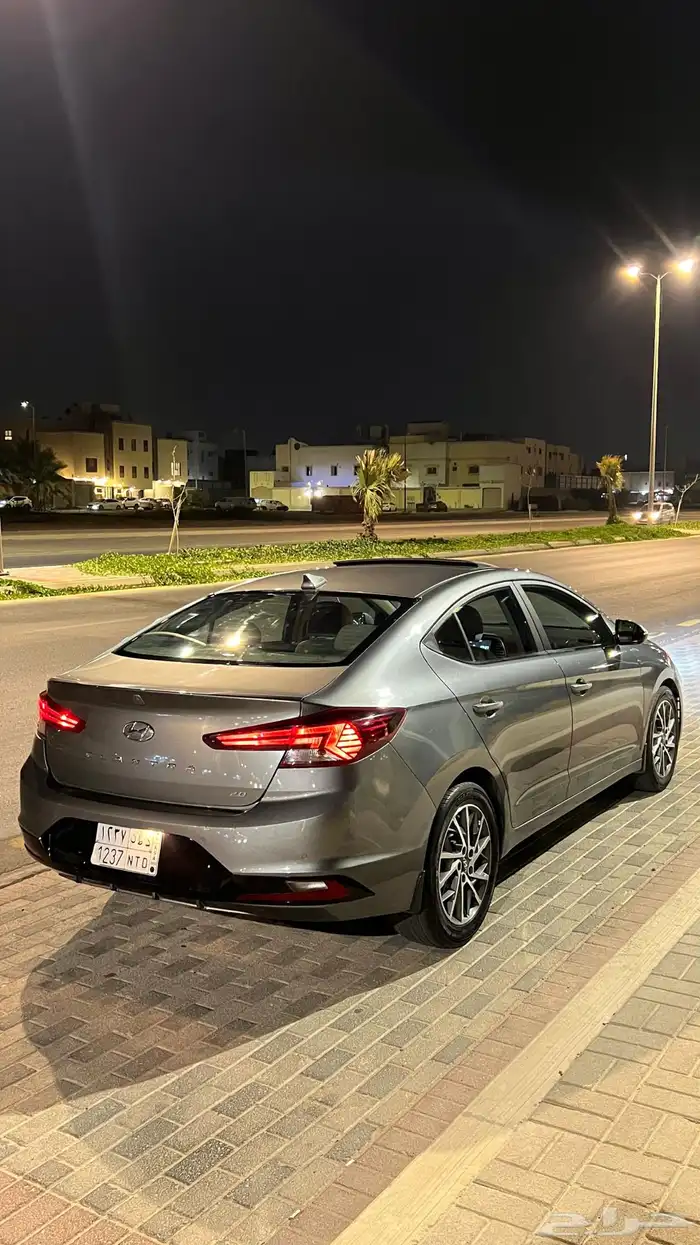 هيونداي النترا 2.0 فل كامل 7