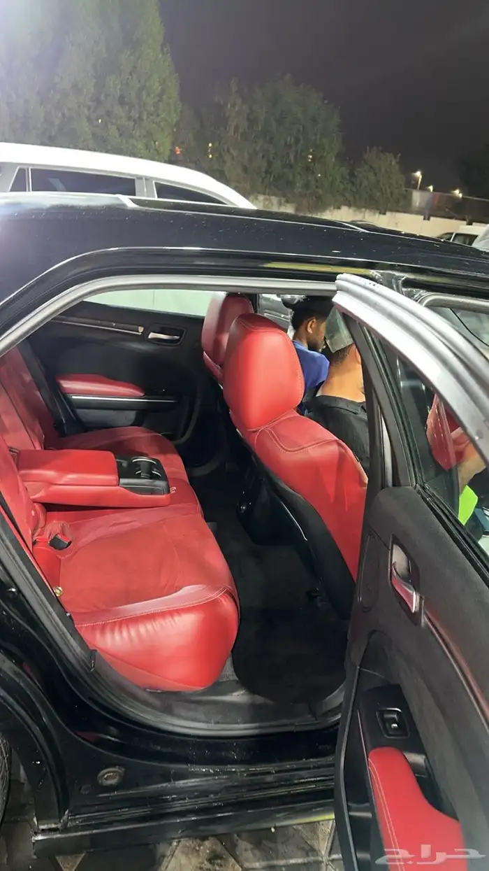 كرايسلر srt 5