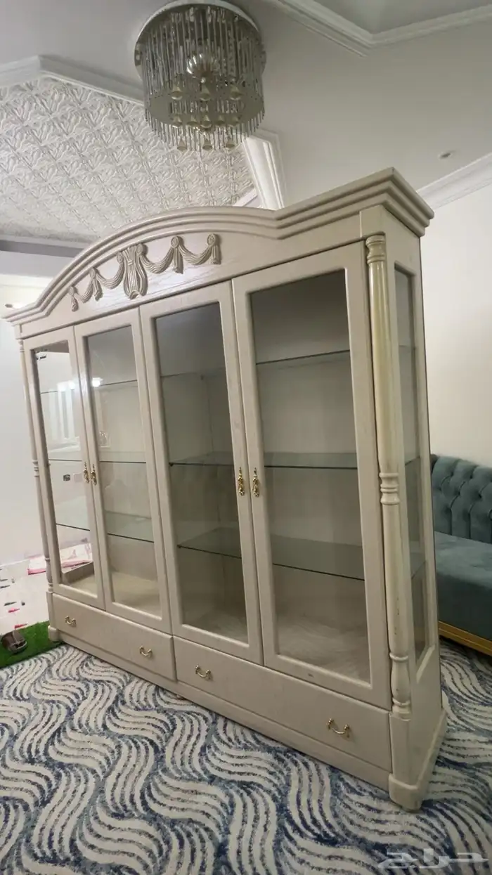 مكتب نضيف شرط 1