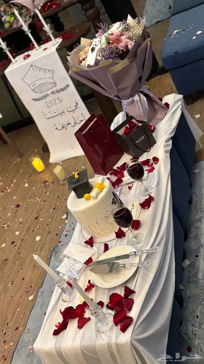 منسق ورد و هدايا 9