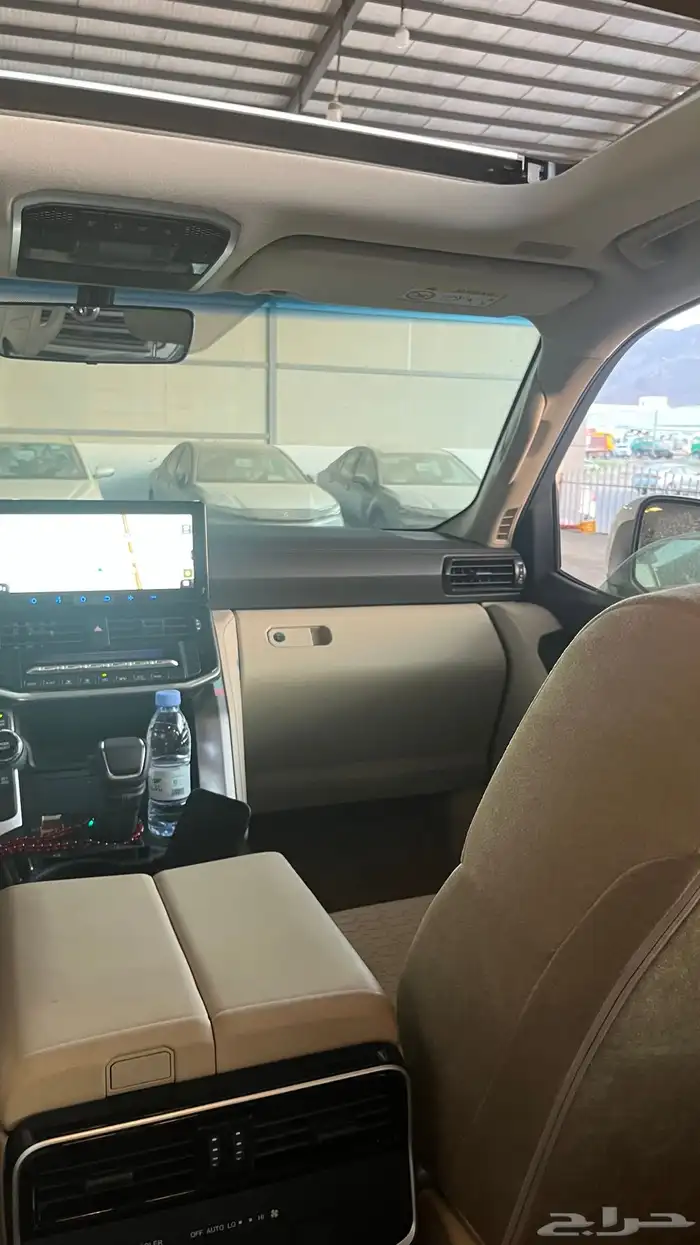 لاندكروزر ديزل 2023 GXR 2 14