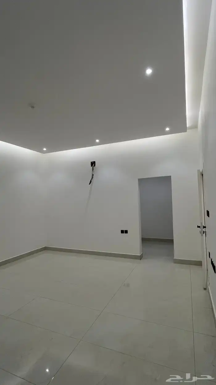 شقة ارضية للإيجار ف البيان 8