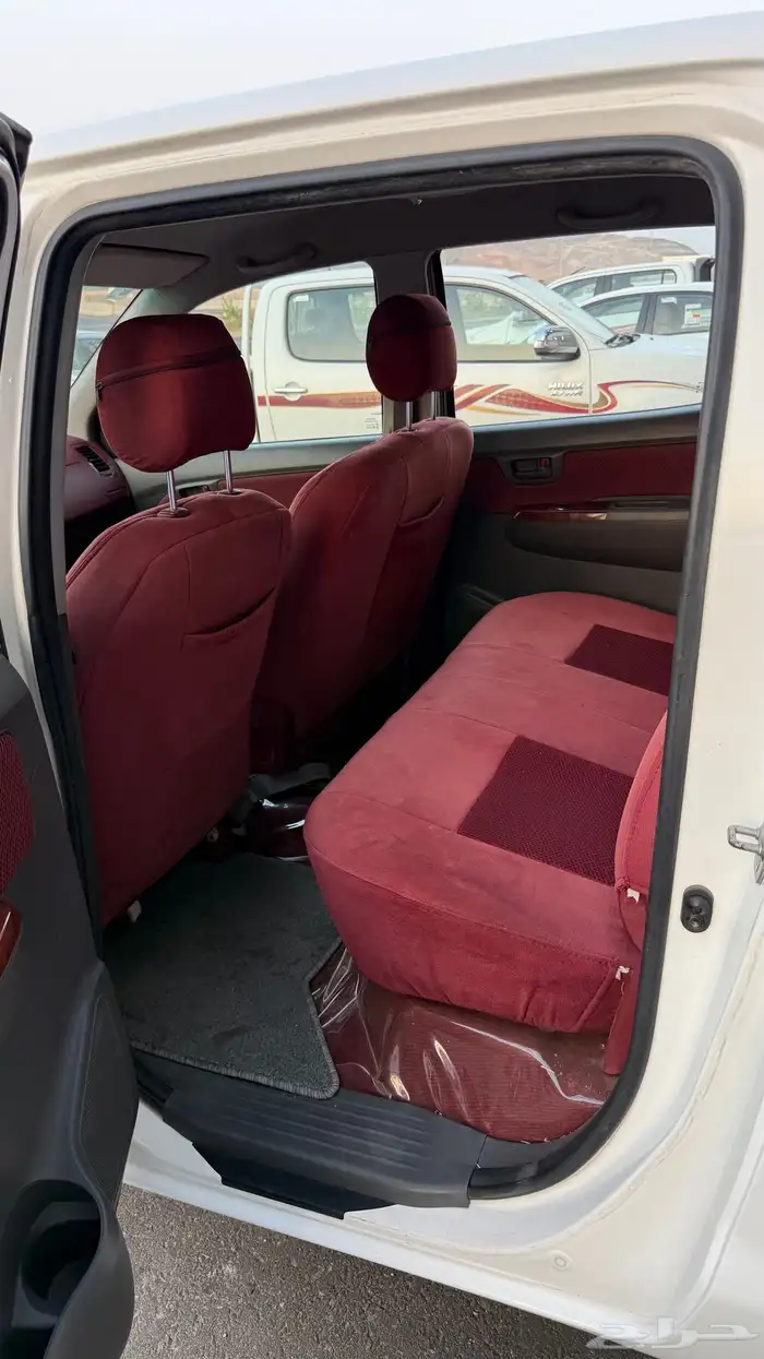 للبيع هايلكس 2015 غمارتين 15