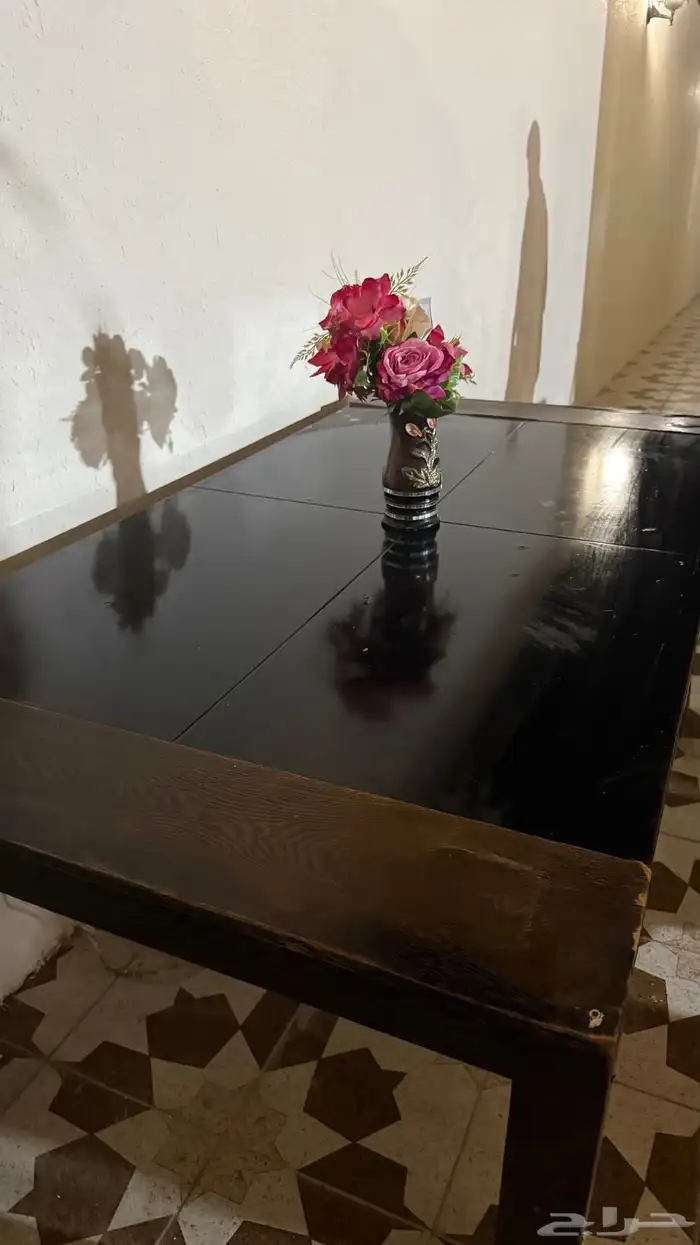 طاولة طعام 0