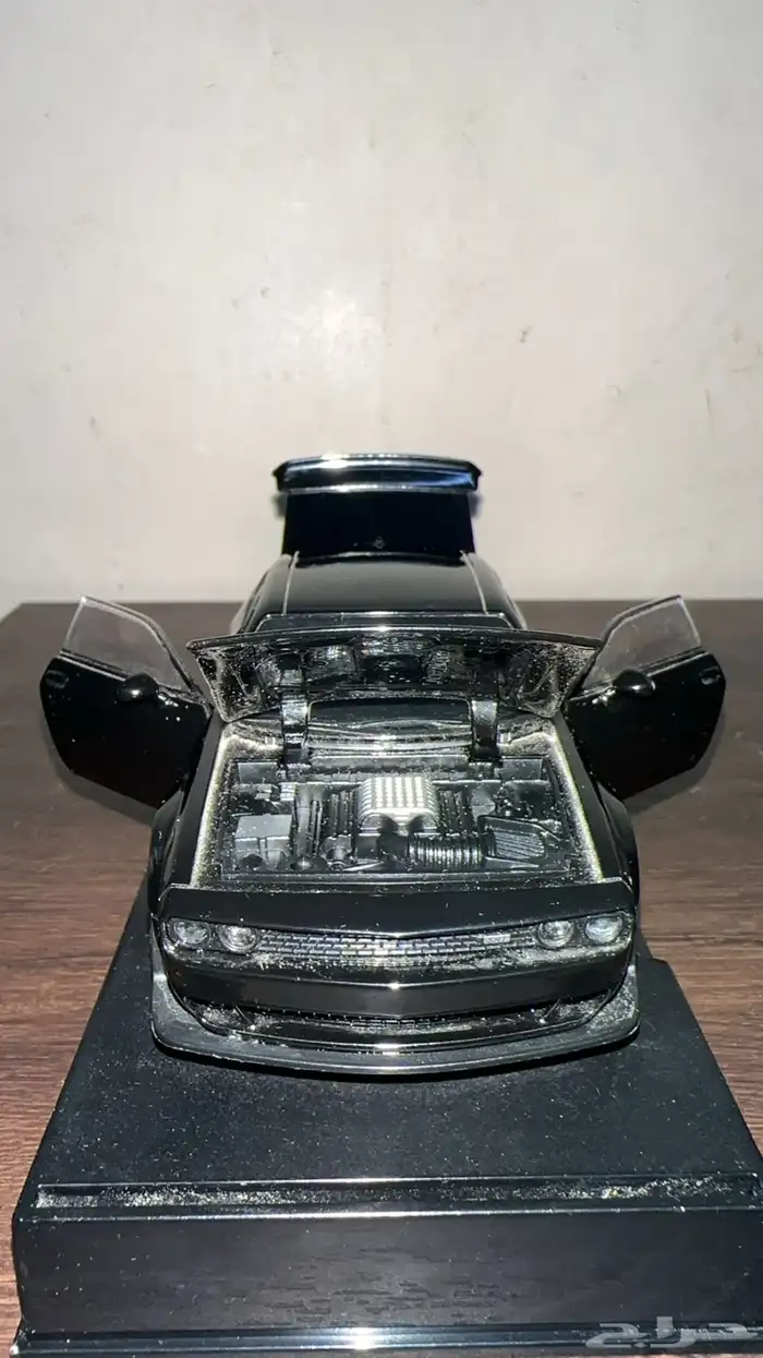 مجسم تشالنجر رد أي 6