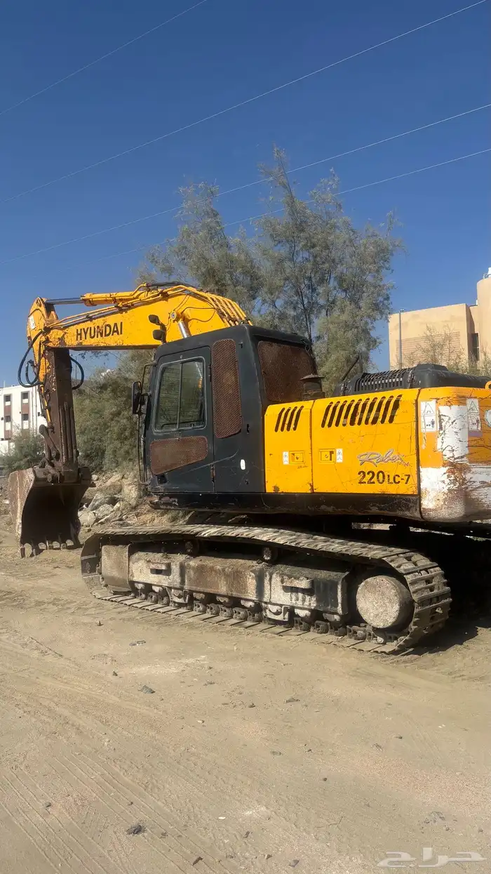 للبيع بوكلين هونداي مقاس 220 داش سبعه 1
