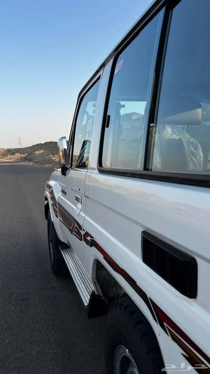جيب ربع 9