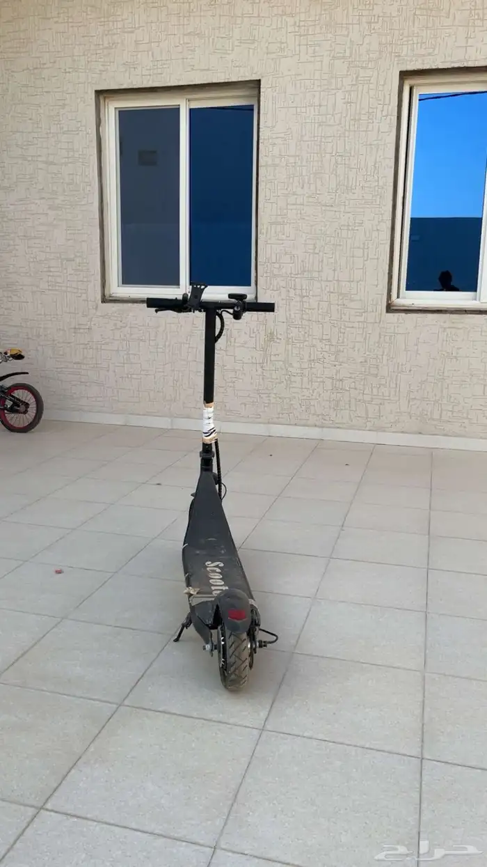 سكوتر كهربائي 1